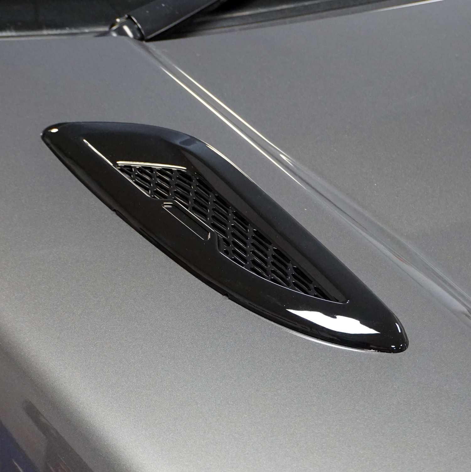 Black dummy vents Land Rover Freelander 2 Dynamic air grilles